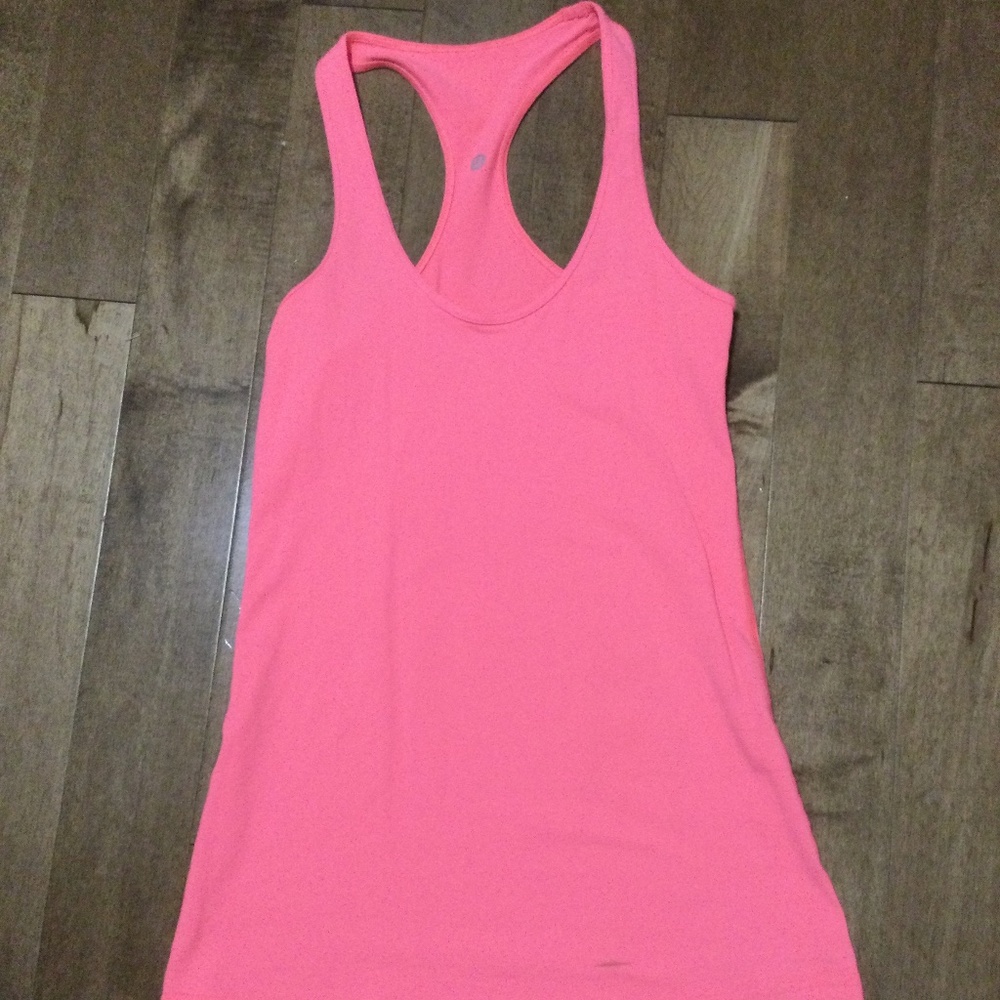 Coral lululemon tank